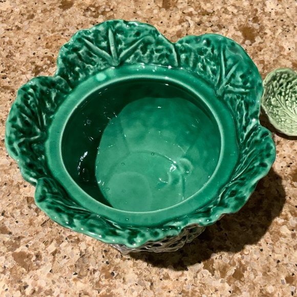 Small Vintage Cabbage shaped Tureen - Picture 8 of 16